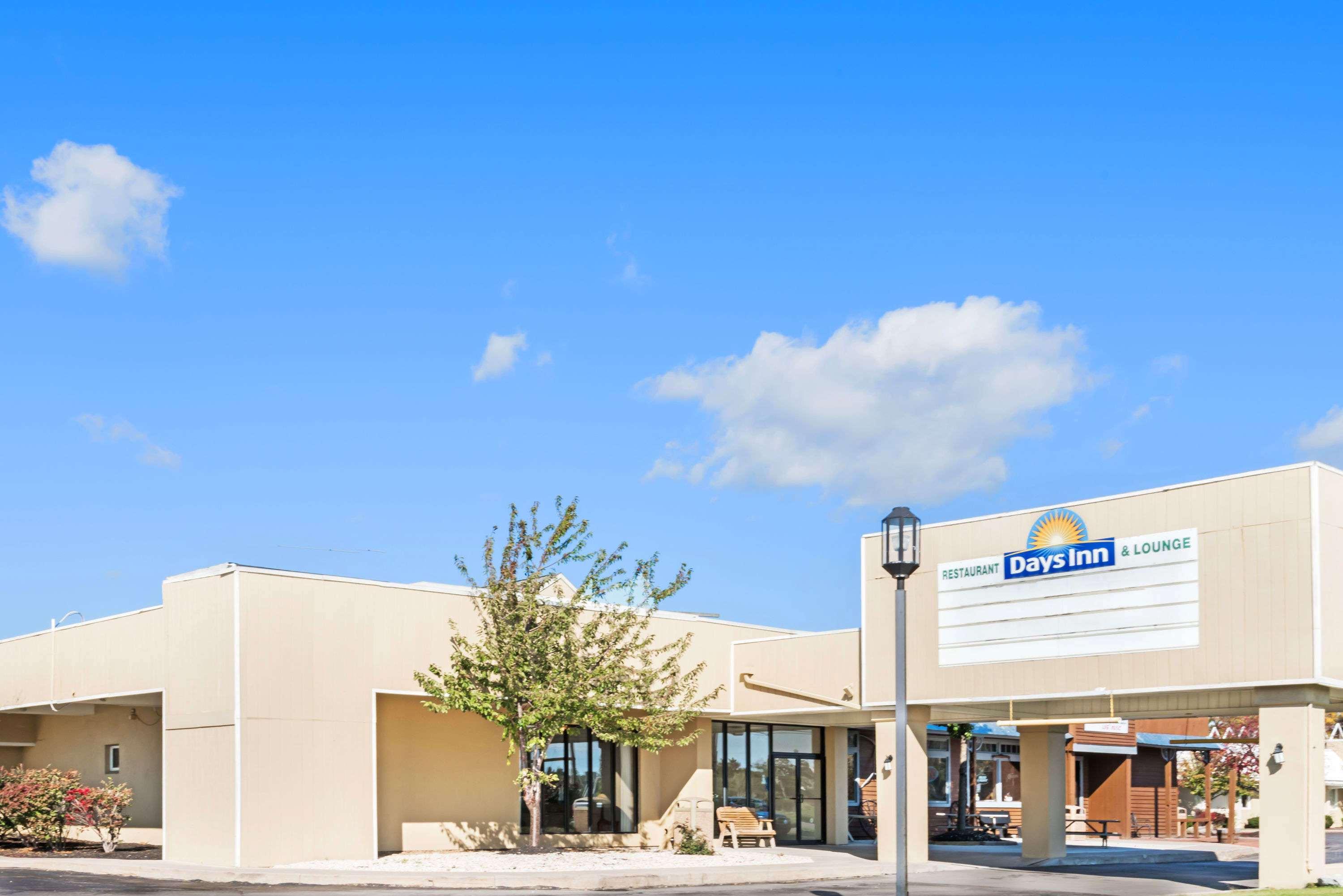Days Inn By Wyndham Henrietta/Rochester Area Exterior foto